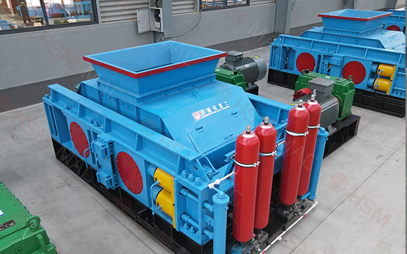 '大型對輥制砂機視頻,全液壓對輥制砂機,大型液壓對輥制砂機
